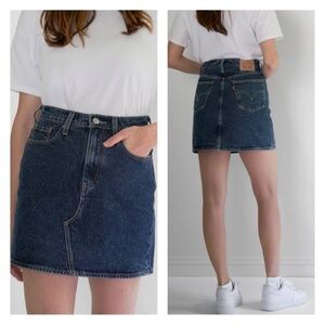 Levi’s 29 High Rise Straight Denim Jean Skirt 100% Cotton